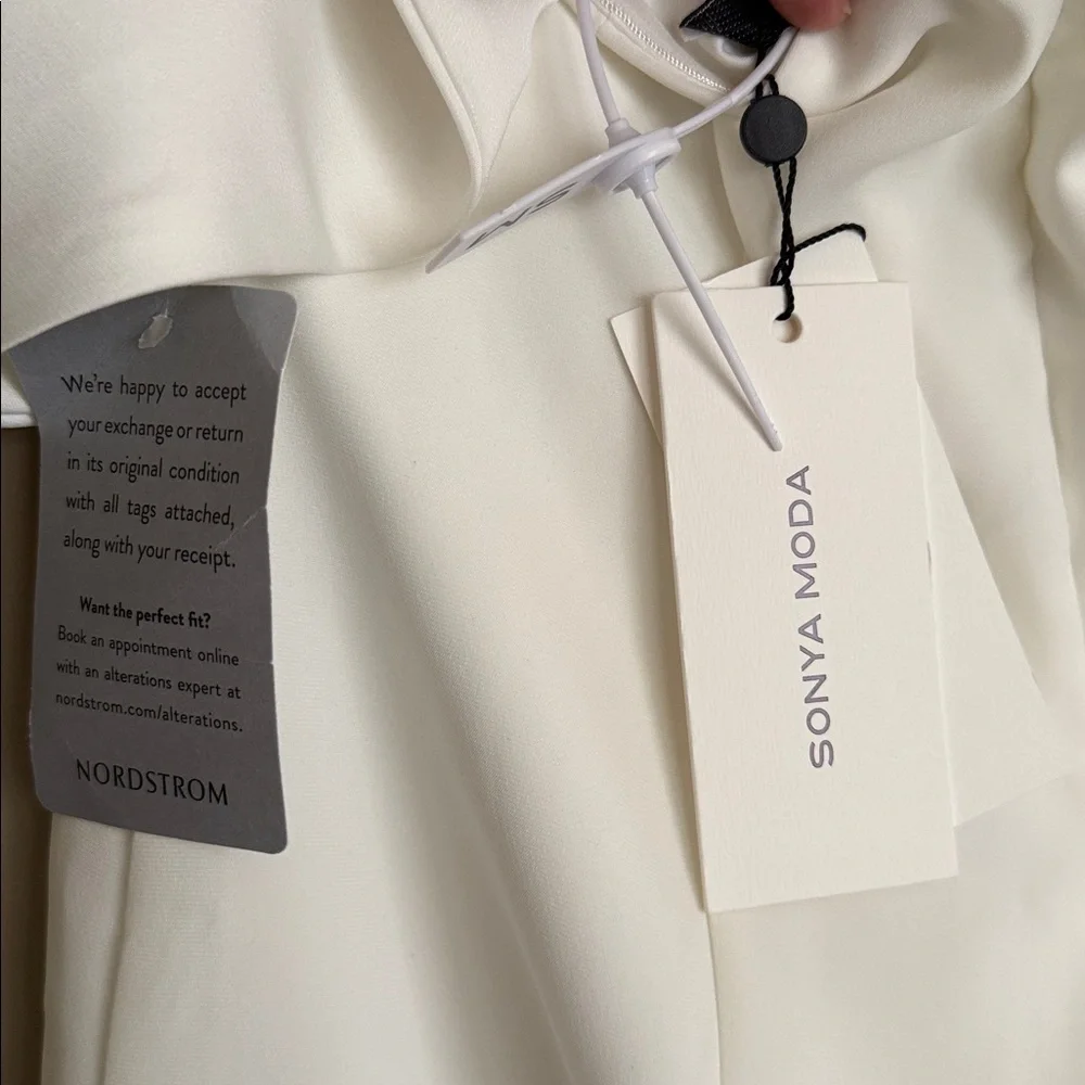 NWT- Sonya Moda Belluno Off the Shoulder Minidress, White, Large - Picture 11 of 12